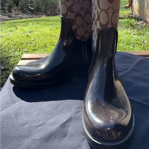 Coach Rain Boots - Picture 2 of 8